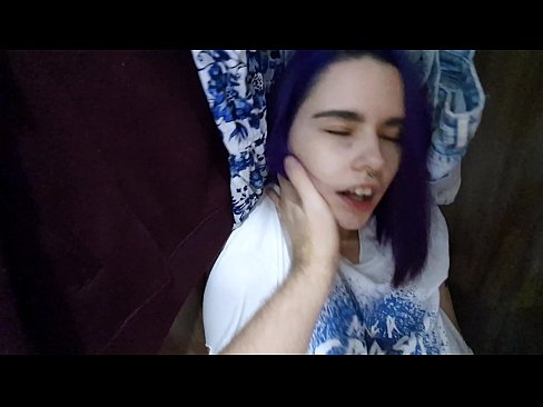 ❤️ Menemukan adikku di lemari dan membantunya cum Sialan di id.amzhoka.top ️❤